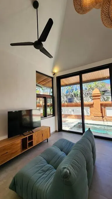 Cozy New Villa With Nature Vibes, Include Motorbike Legian  Legian (Bali)