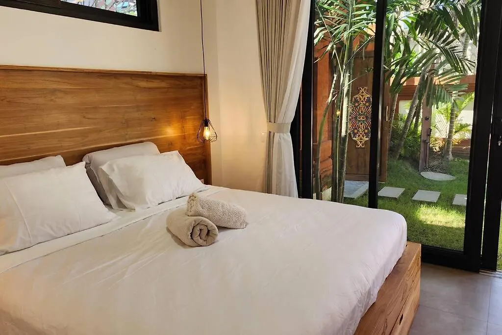 Cozy New Villa With Nature Vibes, Include Motorbike Legian   Legian (Bali)