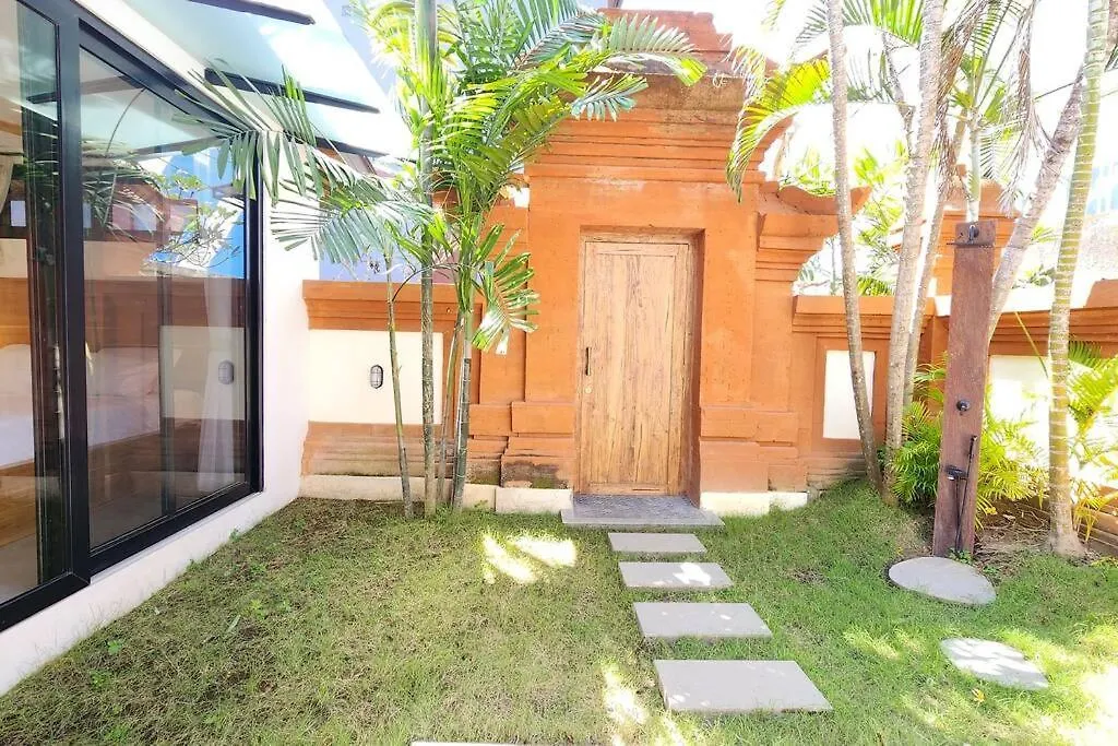 Cozy New Villa With Nature Vibes, Include Motorbike Legian  Indonesia