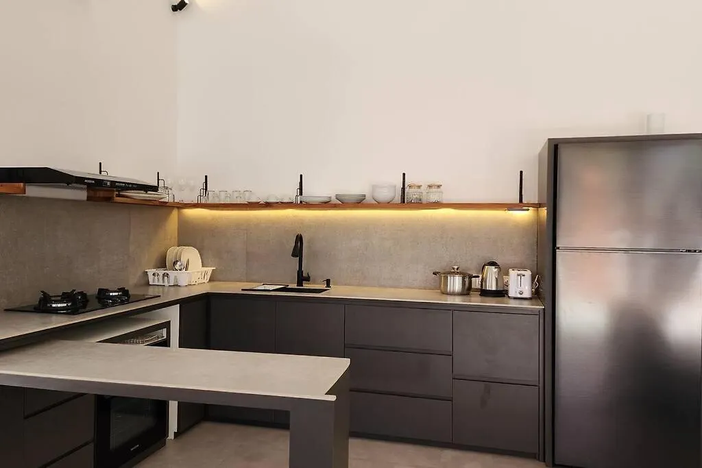 Cozy New Villa With Nature Vibes, Include Motorbike Legian