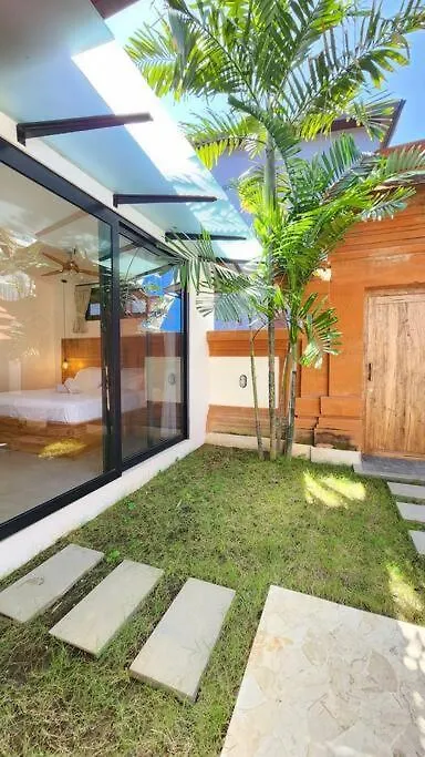 Cozy New Villa With Nature Vibes, Include Motorbike Legian